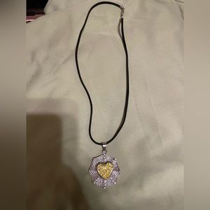 Different kinds of jewelry necklace can be change and pendants.nwt